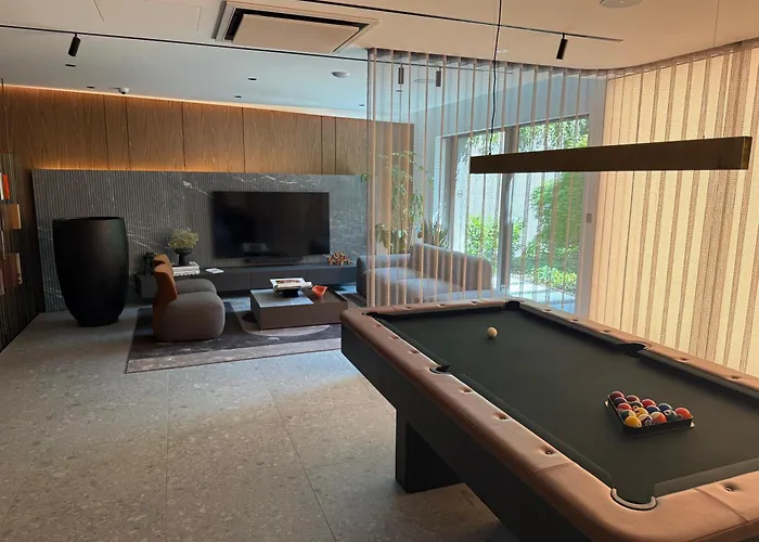 Nadgornikow Spodek Rynek